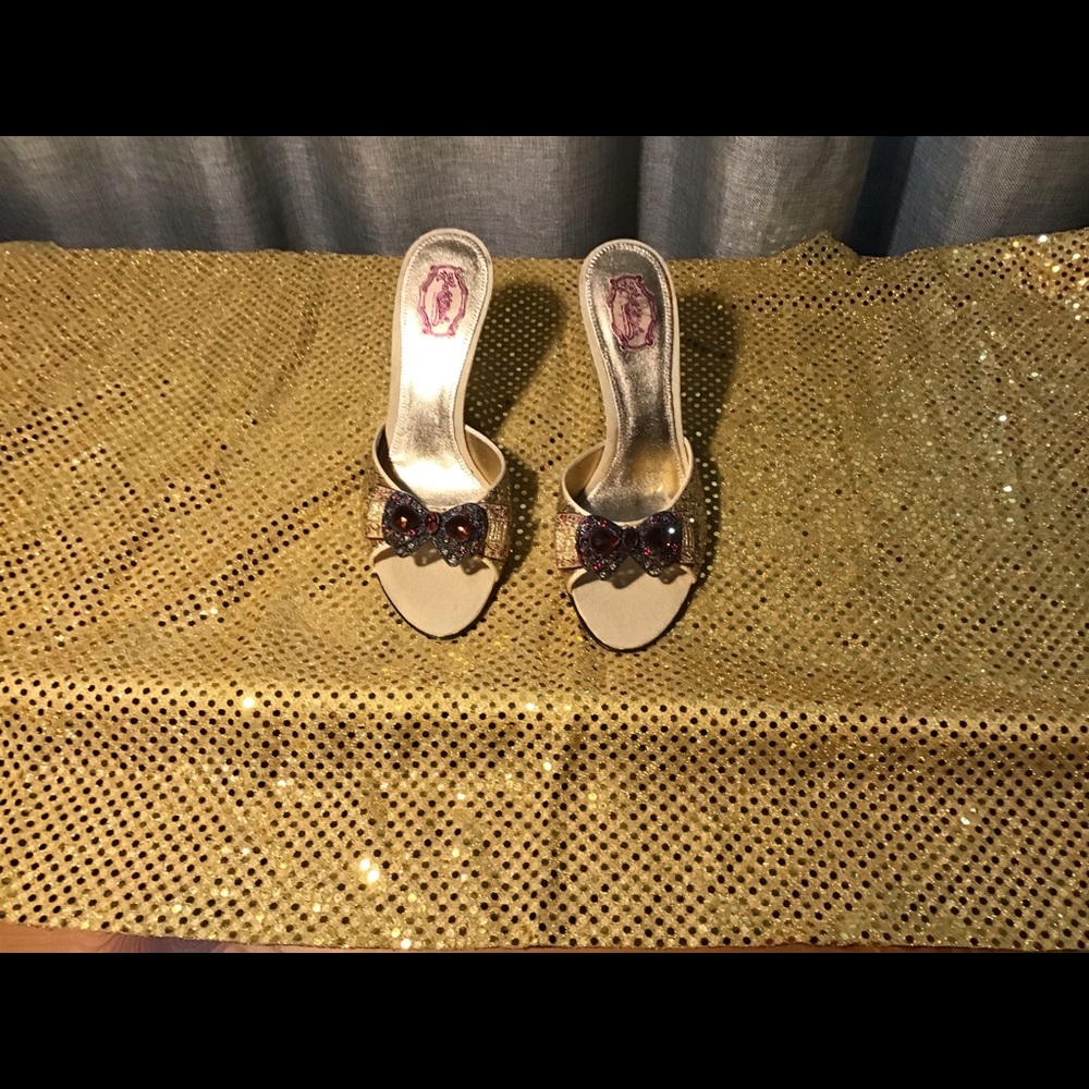 Women’s High Fashion Heels NWOT